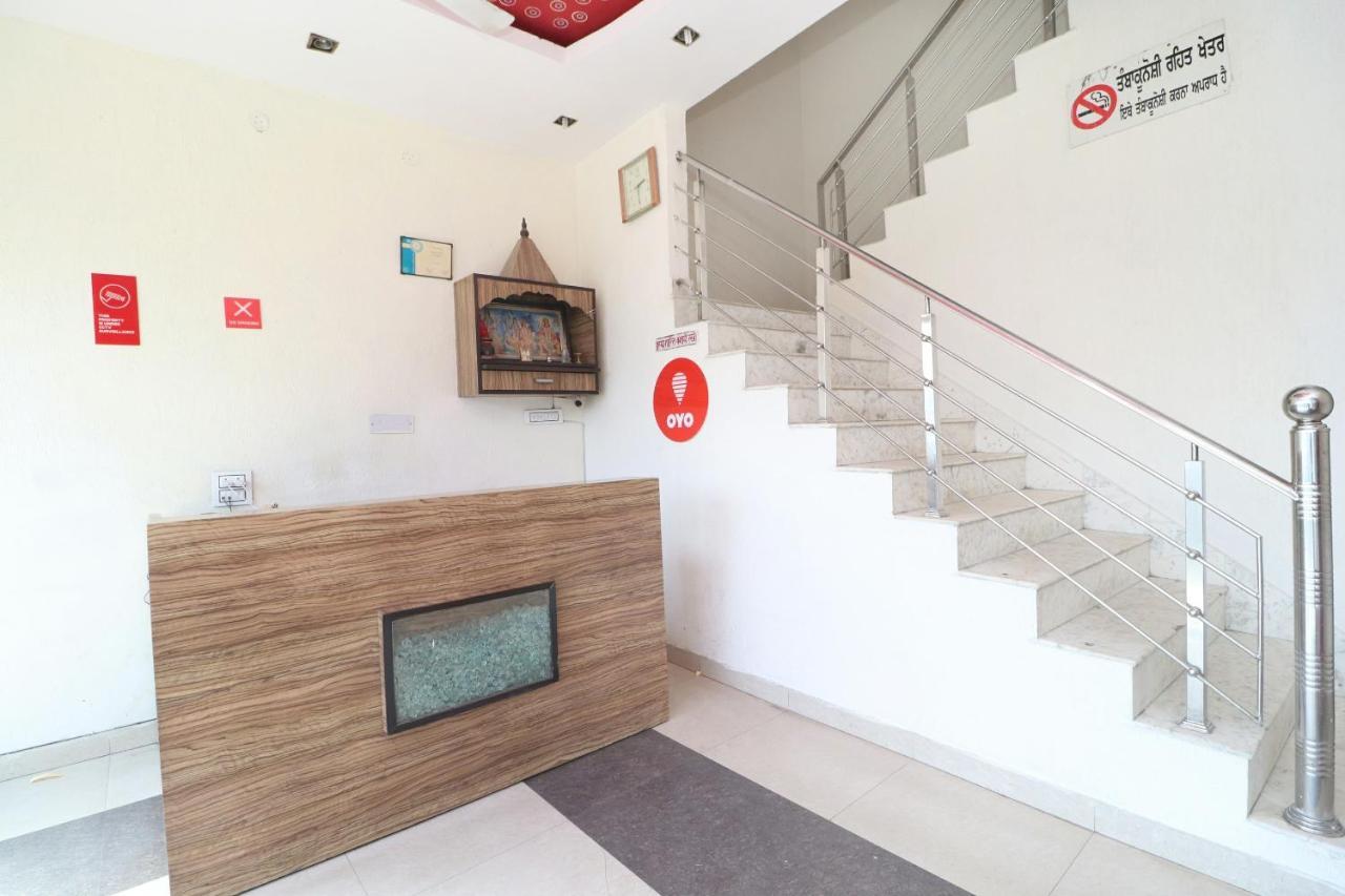 Oyo Hotel Kailash Regency Лудхиана Экстерьер фото